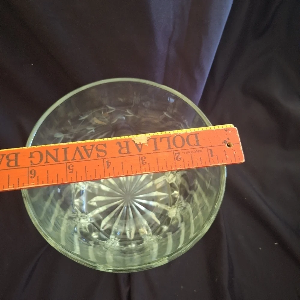 Elegant Etched Ice Bucket
